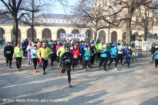 Start Neujahrslauf 2017 (Foto: Martin Schmitz)